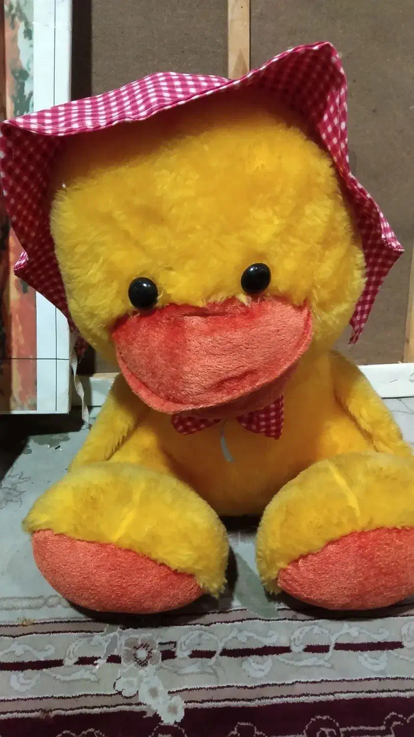 عروسک جوجه اوردک کلاه دار زرد|اسباب‌‌بازی|تهران, خواجه نظام الملک|دیوار