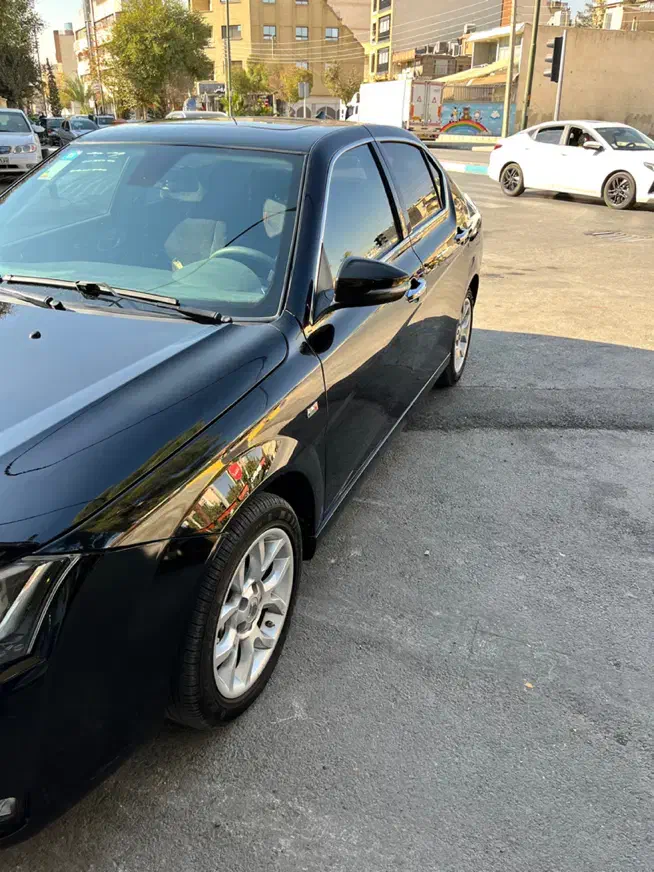 دنا پلاس توربو اتوماتیک ۴۰۳ درحد|خودرو سواری و وانت|اصفهان, آبشار|دیوار