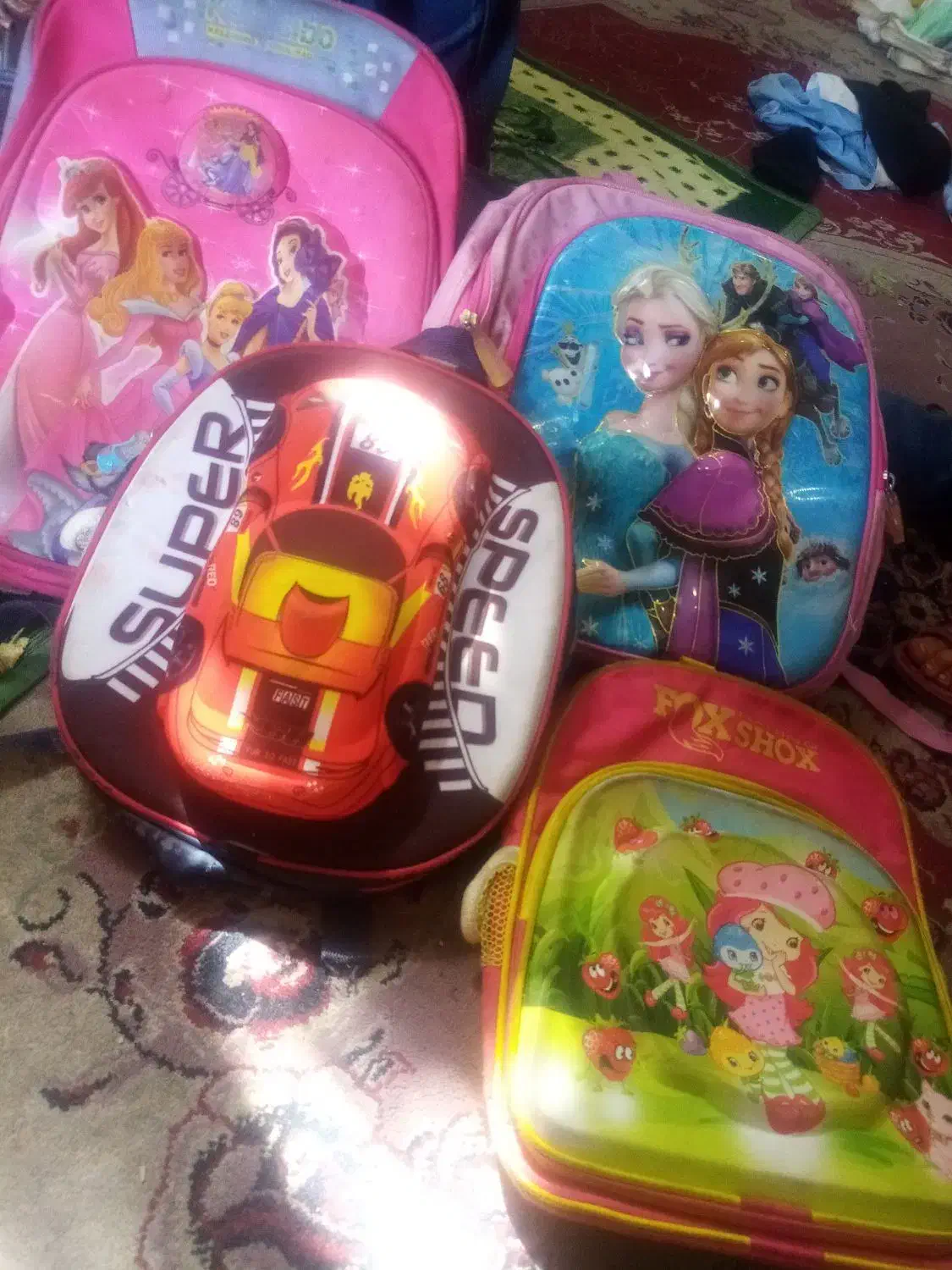 کیف مدرسه درحد|کیف، کفش، کمربند|سبزوار, بیهق شرقی|دیوار