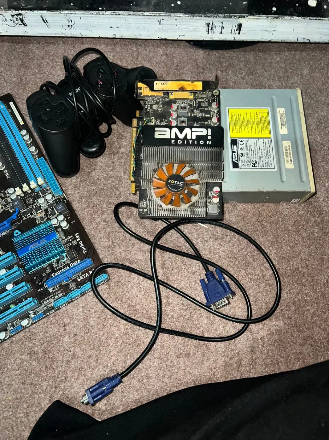 لوازم کامپیوتر|قطعات و لوازم جانبی رایانه|کرج, حصارک بالا|دیوار