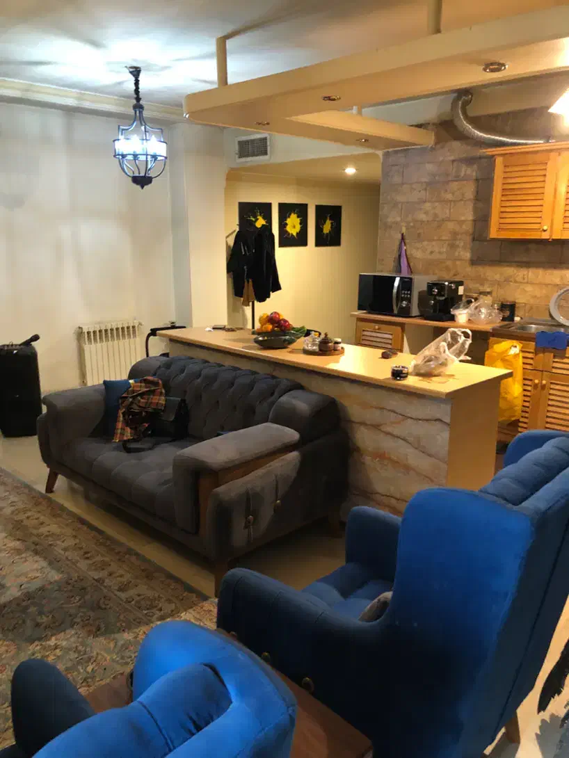 ۸۲متر دو خوابه تکواحدی  فاطمی (شمالی)