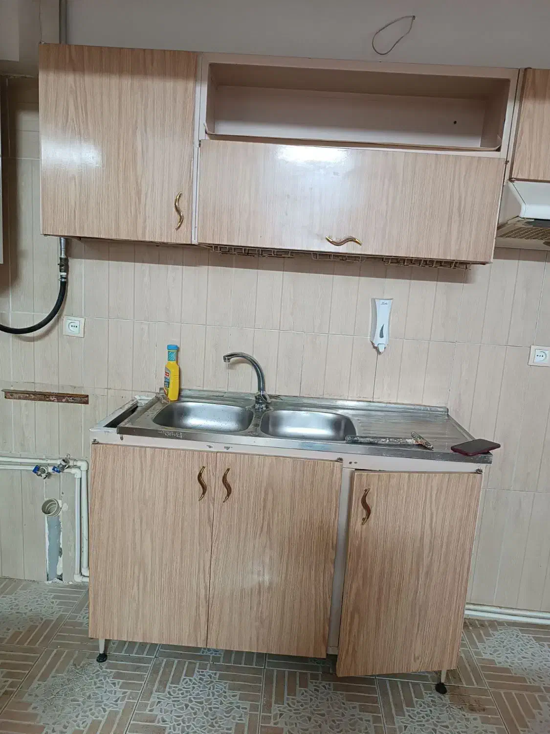 کابینت فلزی اشپزخانه سه متر بالا پایین ۳متر و ۹۰|مصالح و تجهیزات ساختمان|سبزوار, گلشن|دیوار