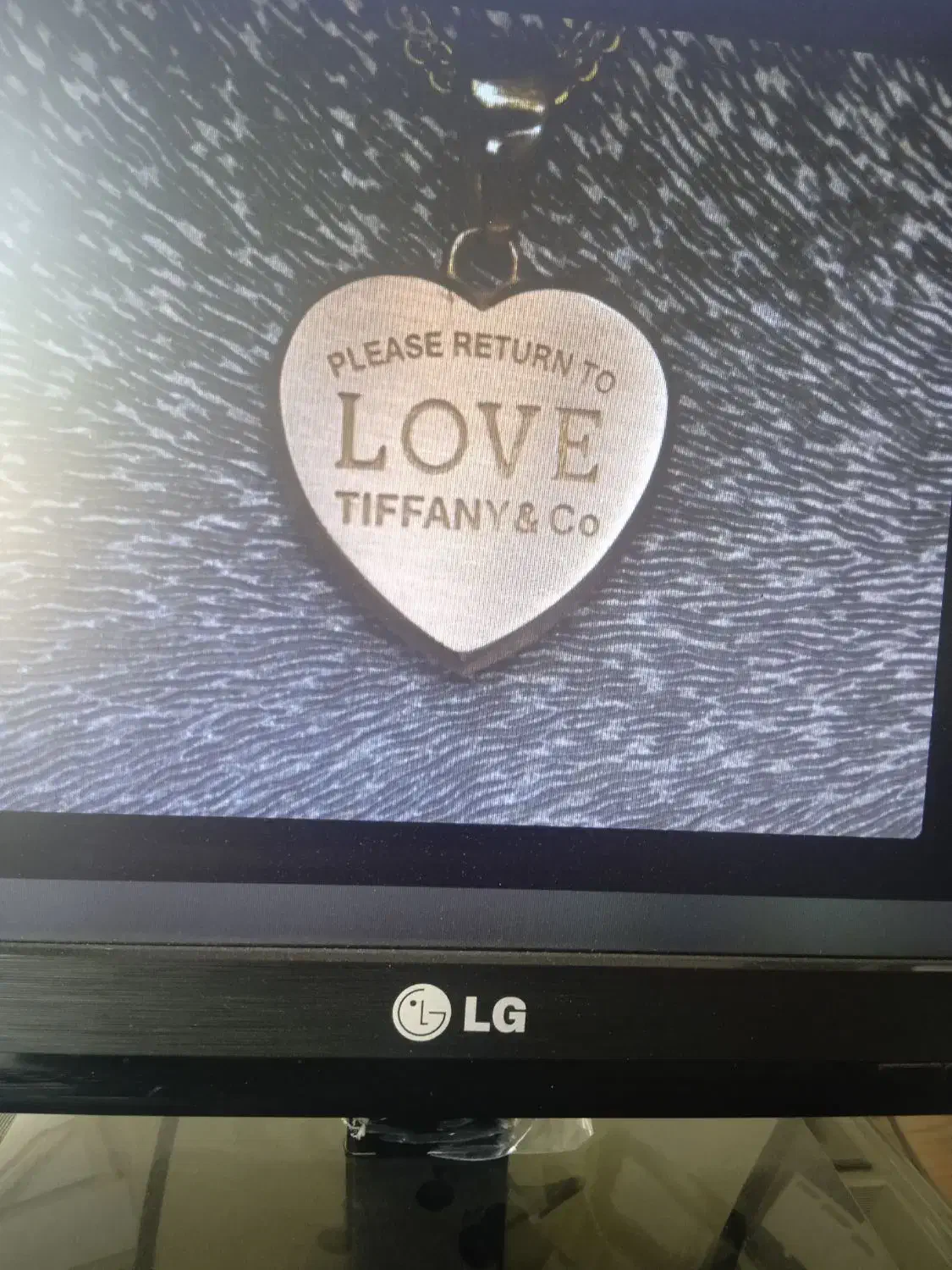 یک تکه طلا پیدا شده|جواهرات|تبریز, |دیوار