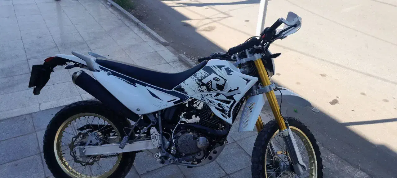 تریل روان|موتورسیکلت|طبس, |دیوار