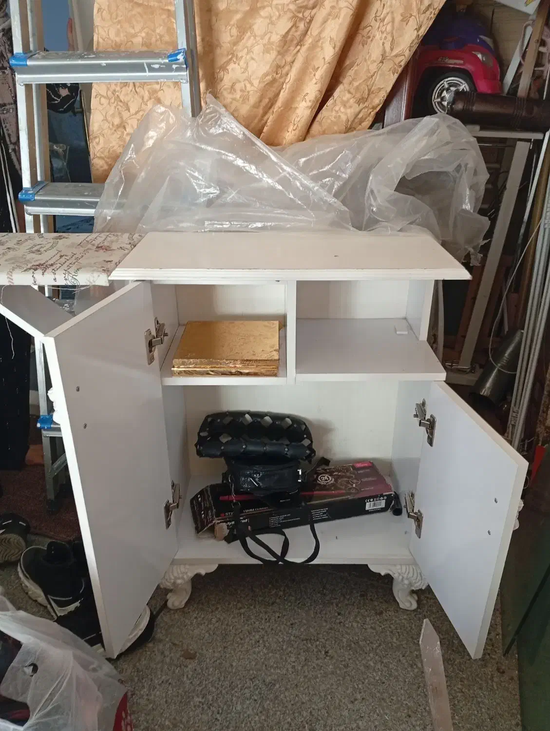 کمد و میز اتو جادار|اتو و لوازم اتو|مشهد, نوید|دیوار