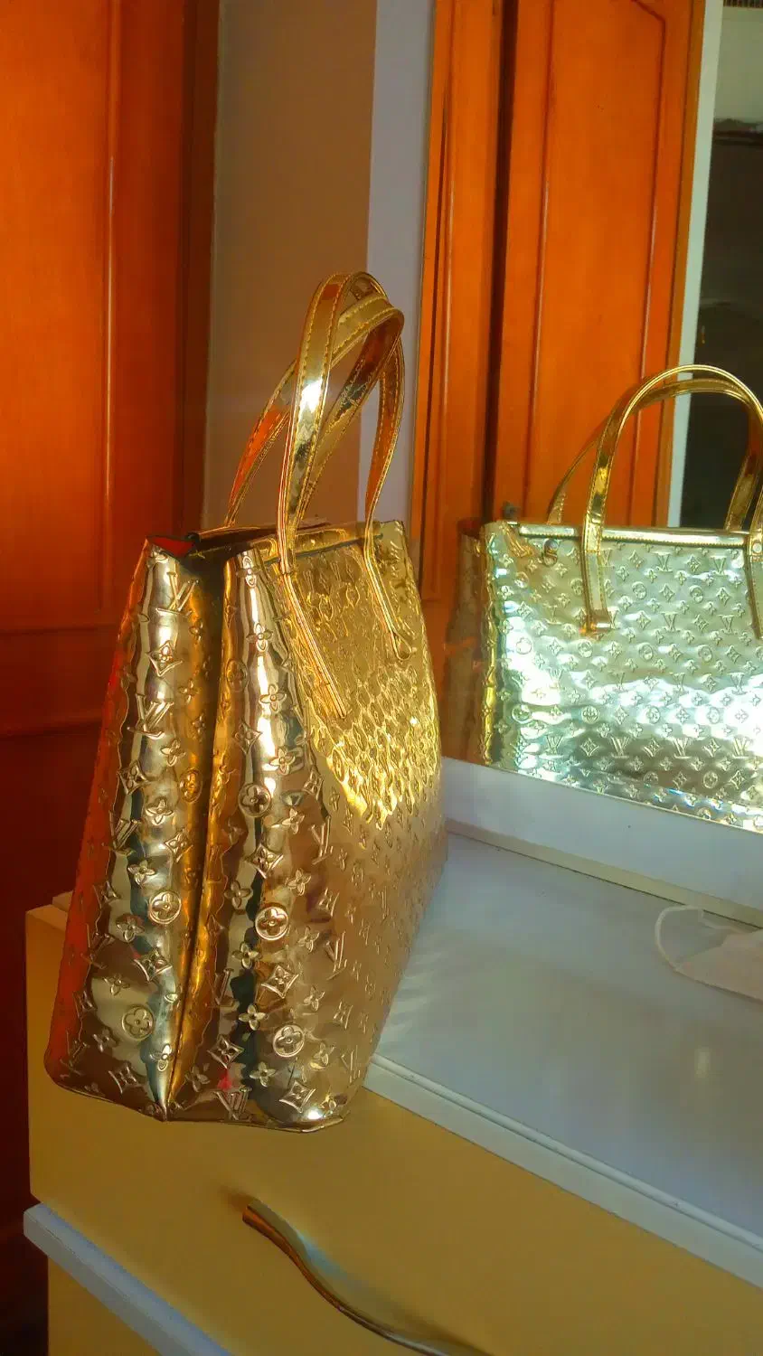 کیف مجلسی|کیف، کفش، کمربند|مشهد, دانشجو|دیوار