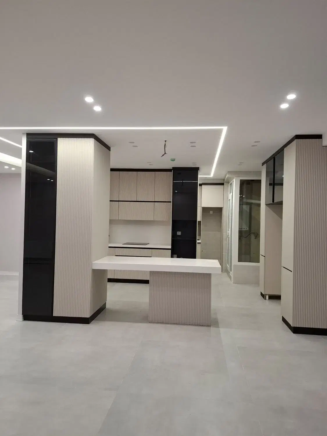 گلسار ۱۹۰متر ۳خواب طبقه۶ تکواحدی خیابان۹۶|فروش آپارتمان|رشت, گلسار|دیوار