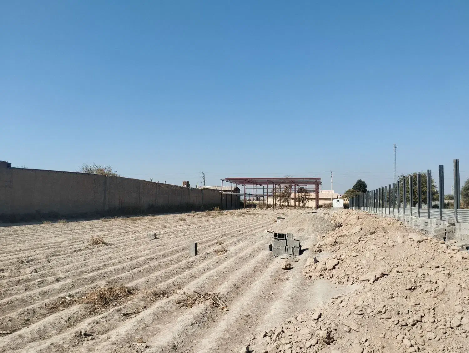۴۰۰ متر زمین با کاربری صنعتی با کوچه ۱۸ متری|فروش دفتر صنعتی، کشاورزی، تجاری|رباط‌کریم, شهرستانک|دیوار