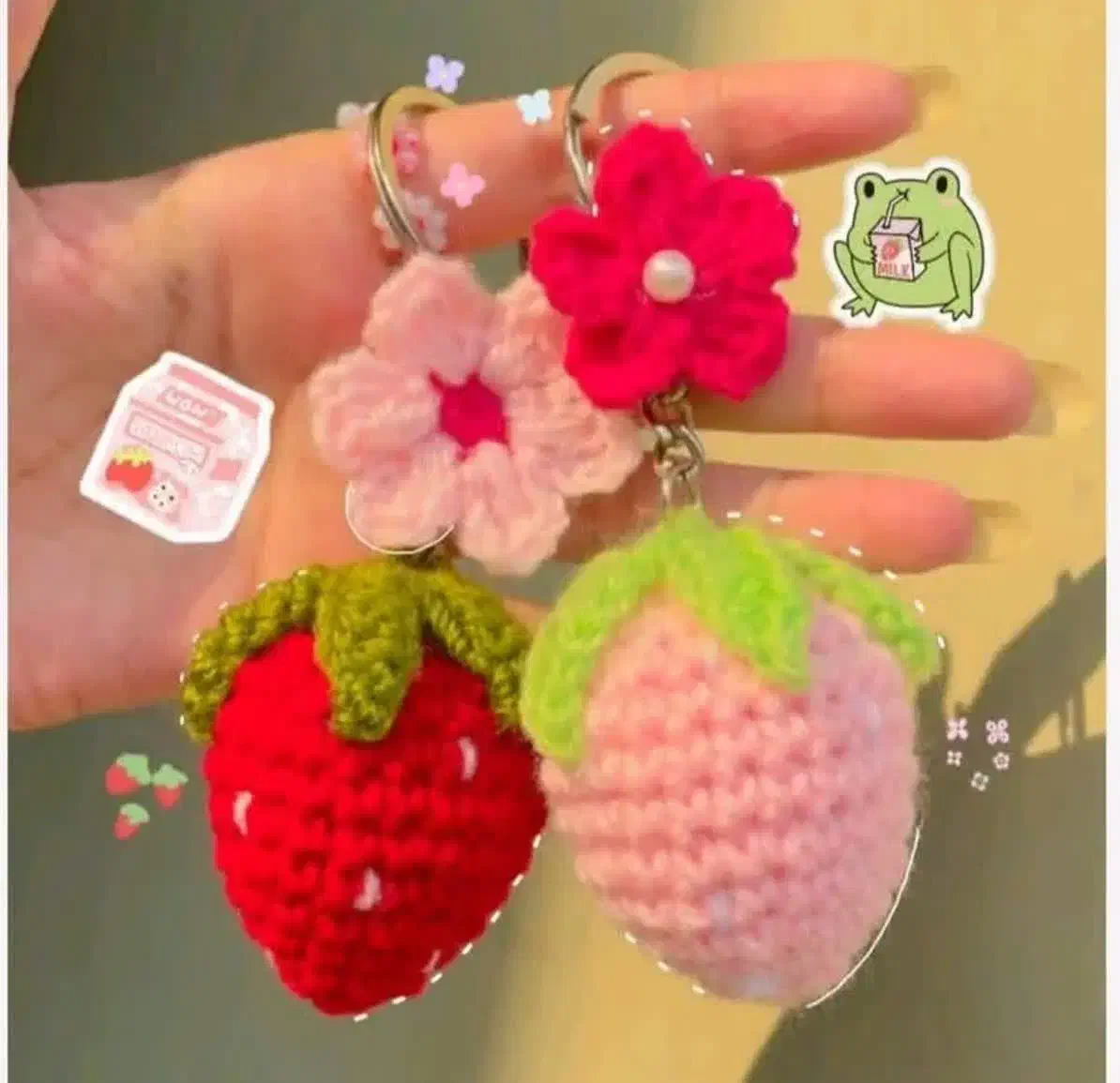 بافتنی|اسباب‌بازی بچه|بستان آباد, |دیوار