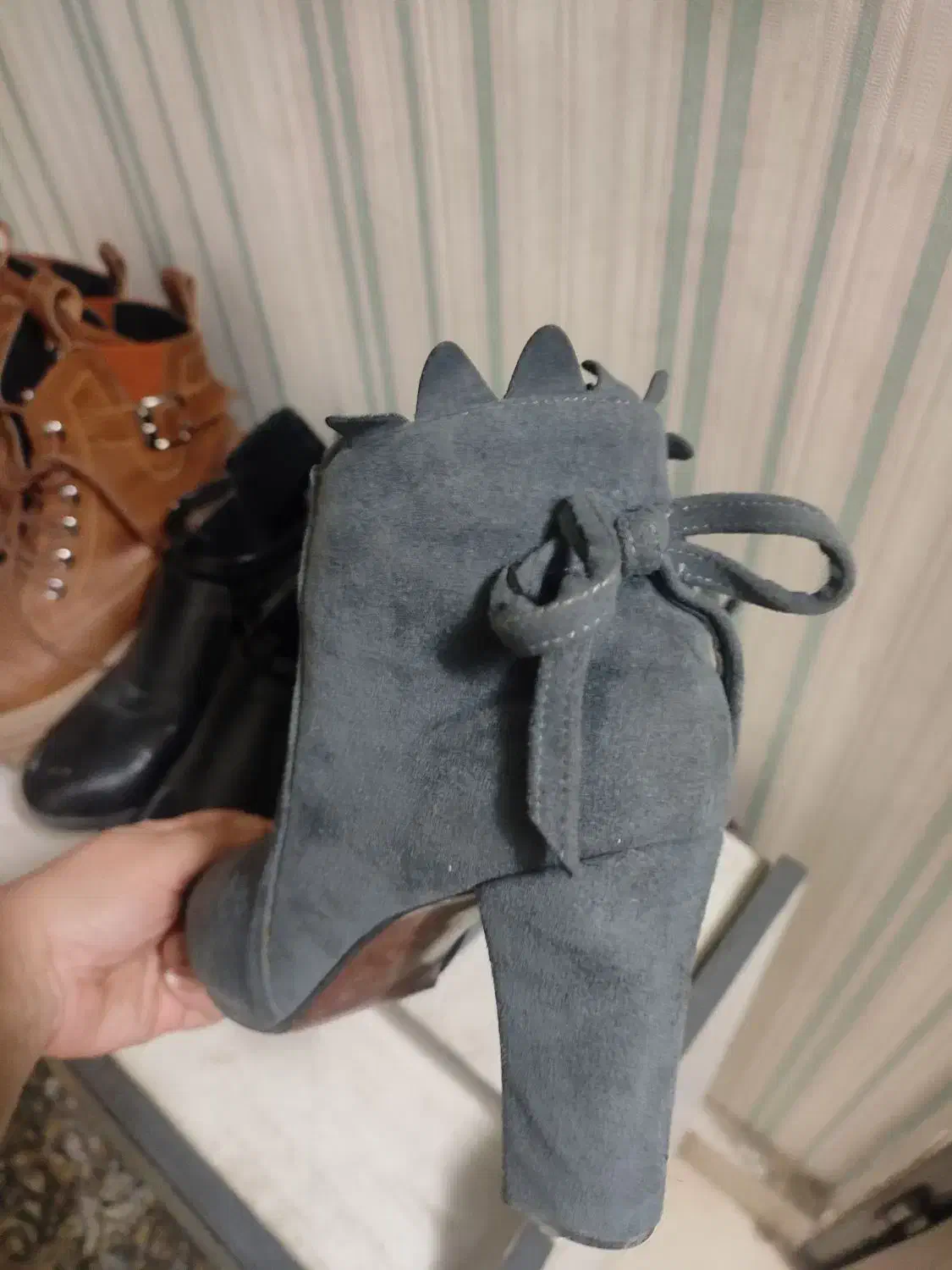 نیم بوت سوییت در حد نو|کیف، کفش، کمربند|مشهد, شفا|دیوار