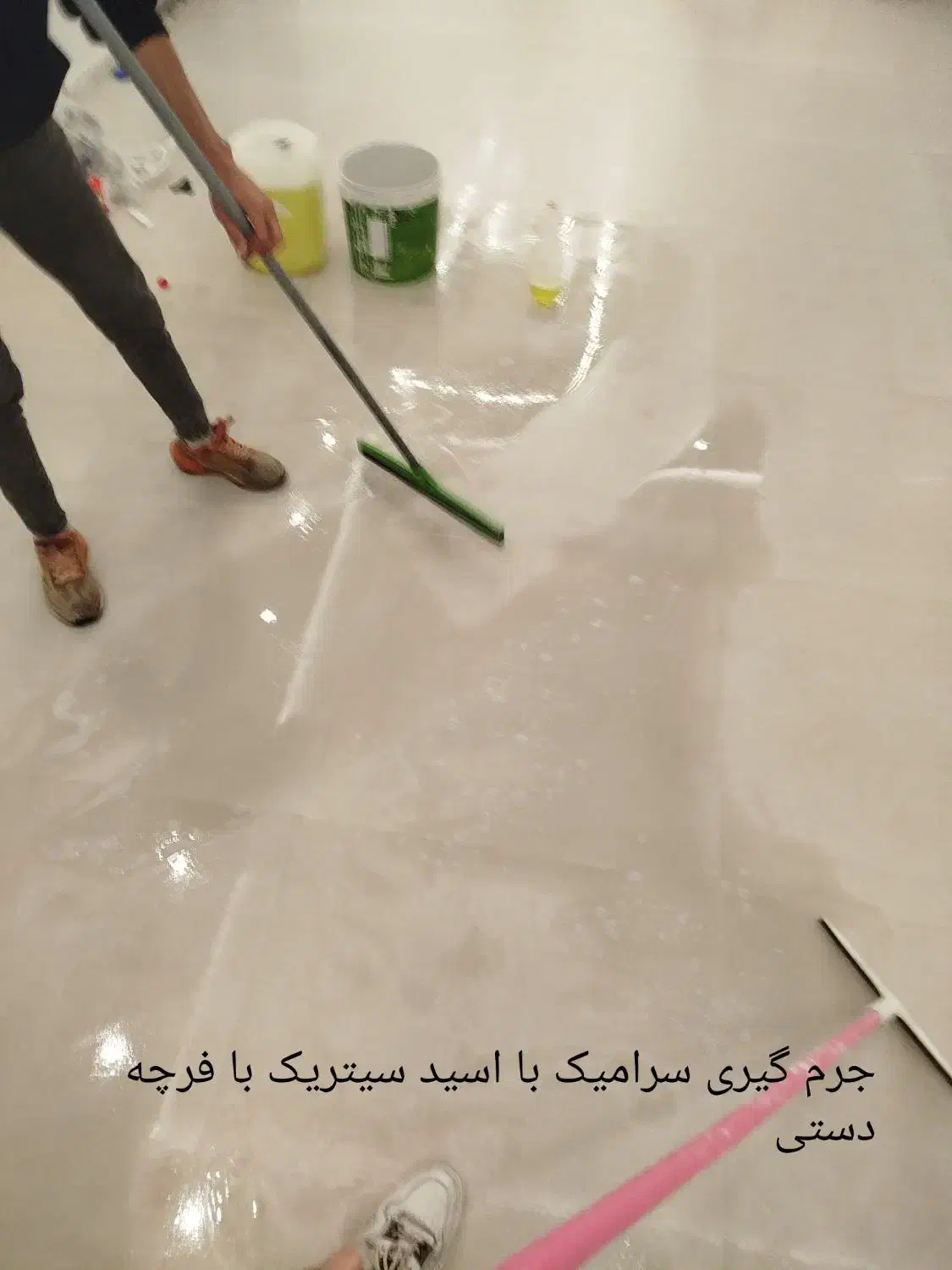 نظافتی تلاشگران همه جای شهر بالوازم وتجهیزات|خدمات نظافت|مشهد, سید رضی|دیوار