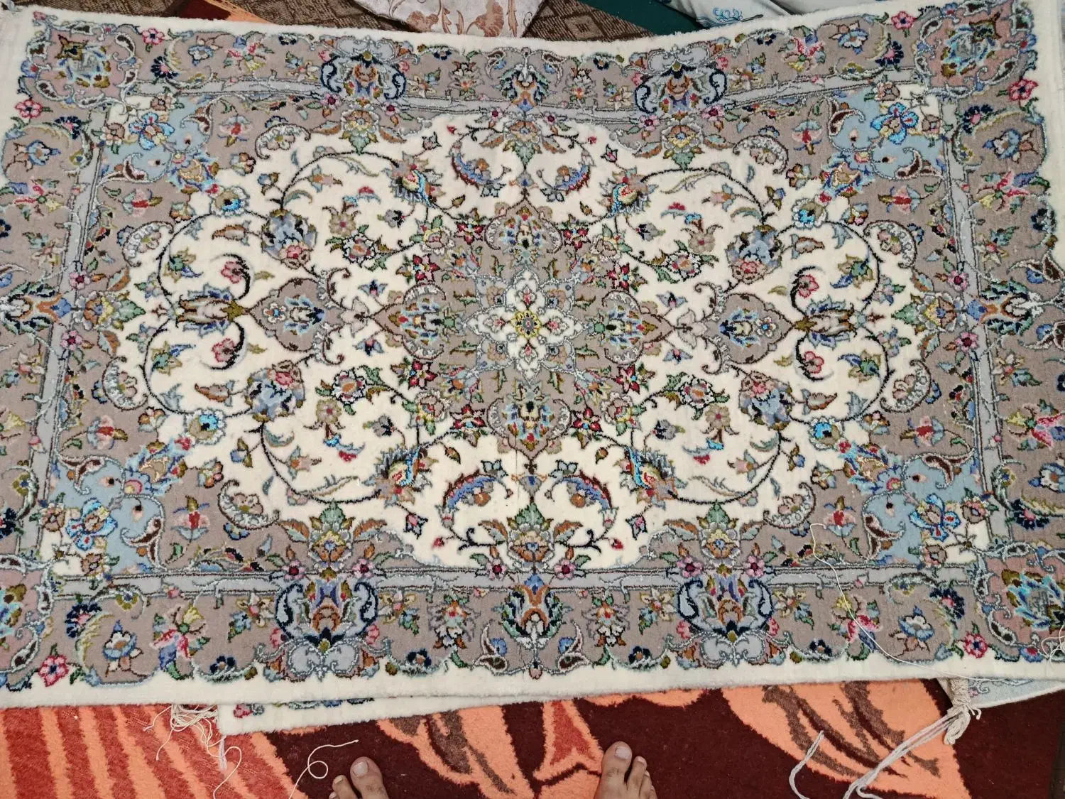 فرش دست بافت یک جفت|فرش|نجفآباد, حومه نجف آباد|دیوار