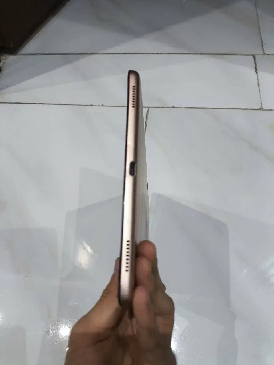 تبلت|تبلت|اندیشه, شهرک مریم|دیوار