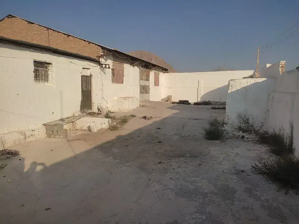 اجاره سوله ۳۰۰ متری|اجارهٔ دفتر صنعتی، کشاورزی، تجاری|شهرکرد, |دیوار