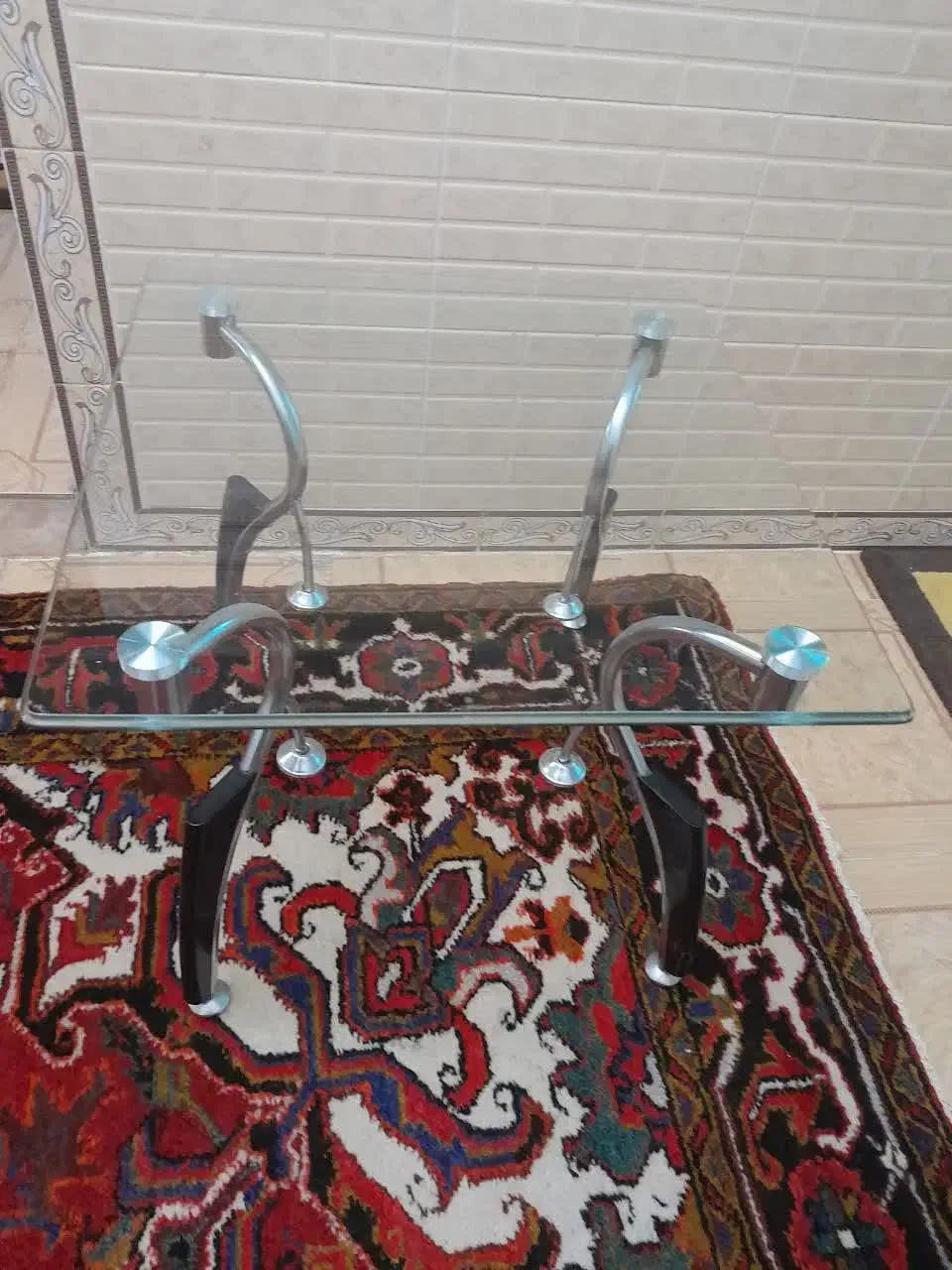 فروش مبل راحتی ۴ نفره|مبلمان خانگی و میز عسلی|مراغه, |دیوار