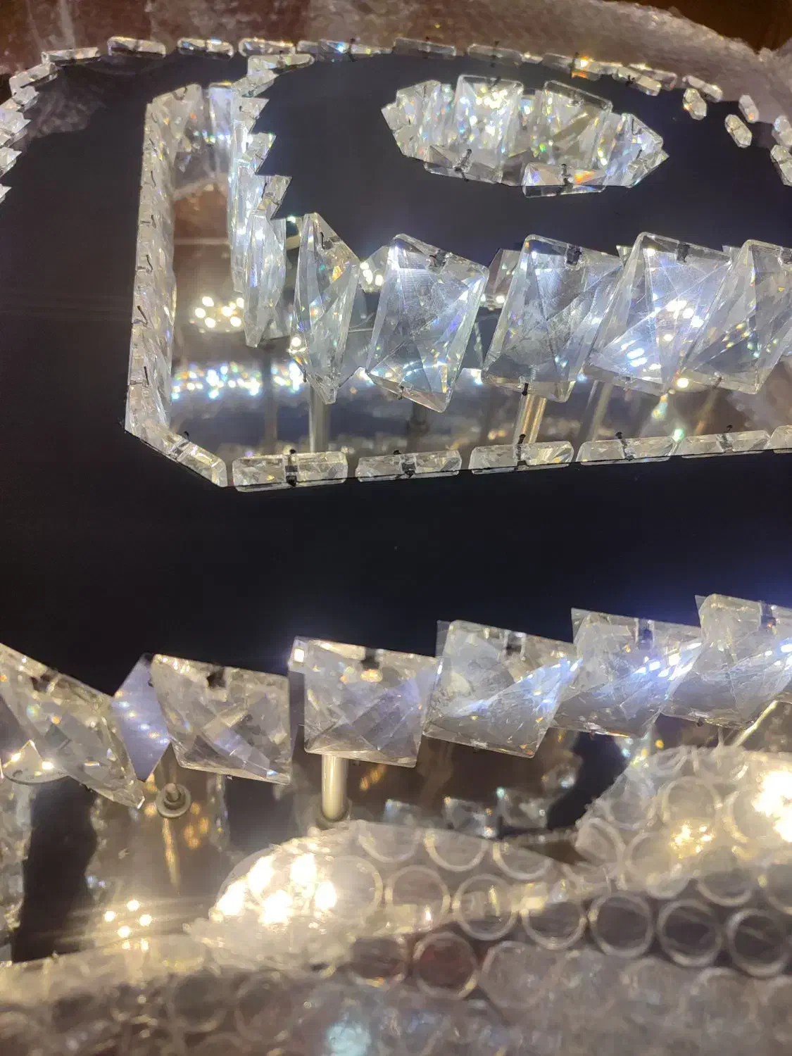 لوستر|لوستر و چراغ آویز|بندر کنگان, |دیوار