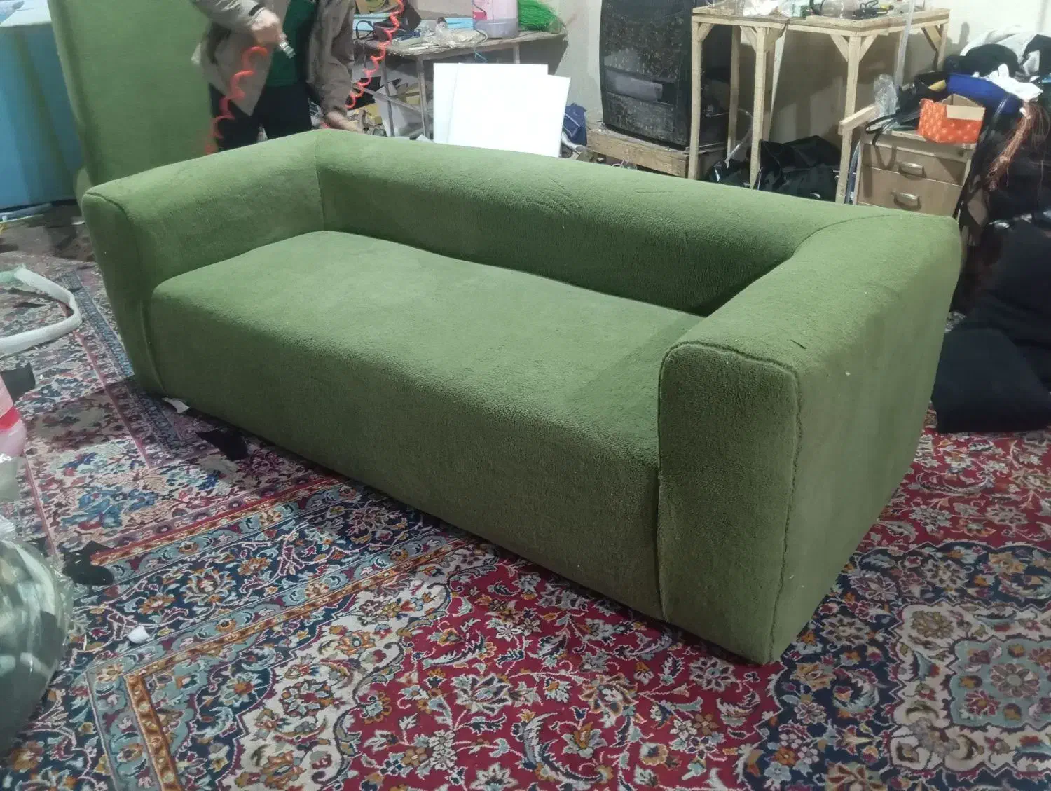 مبل راحتی چستر تمام لمسه پارچه ای چرمی تحویل فوری|مبلمان خانگی و میز عسلی|چهاردانگه (تهران), |دیوار