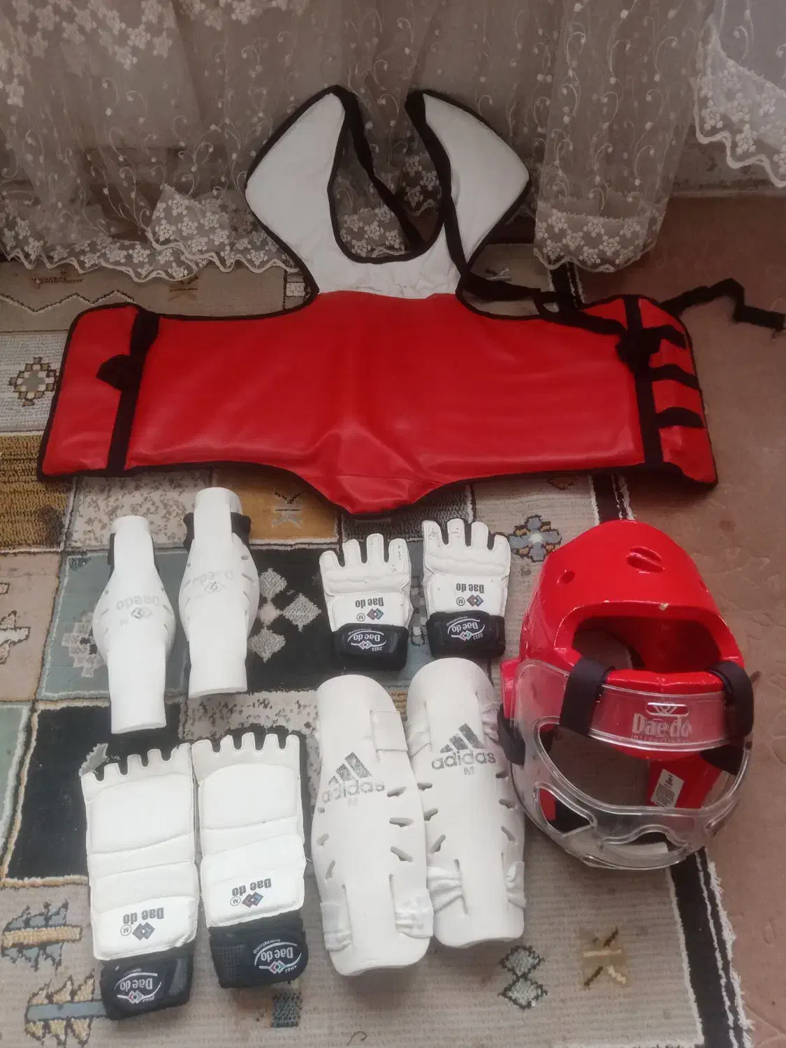 وسایل تکواندو|تجهیزات ورزشی|فولادشهر, فولادشهر|دیوار