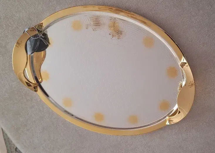 سینی برند اوپالینا|ظروف سرو و پذیرایی|قم, باجک یک|دیوار