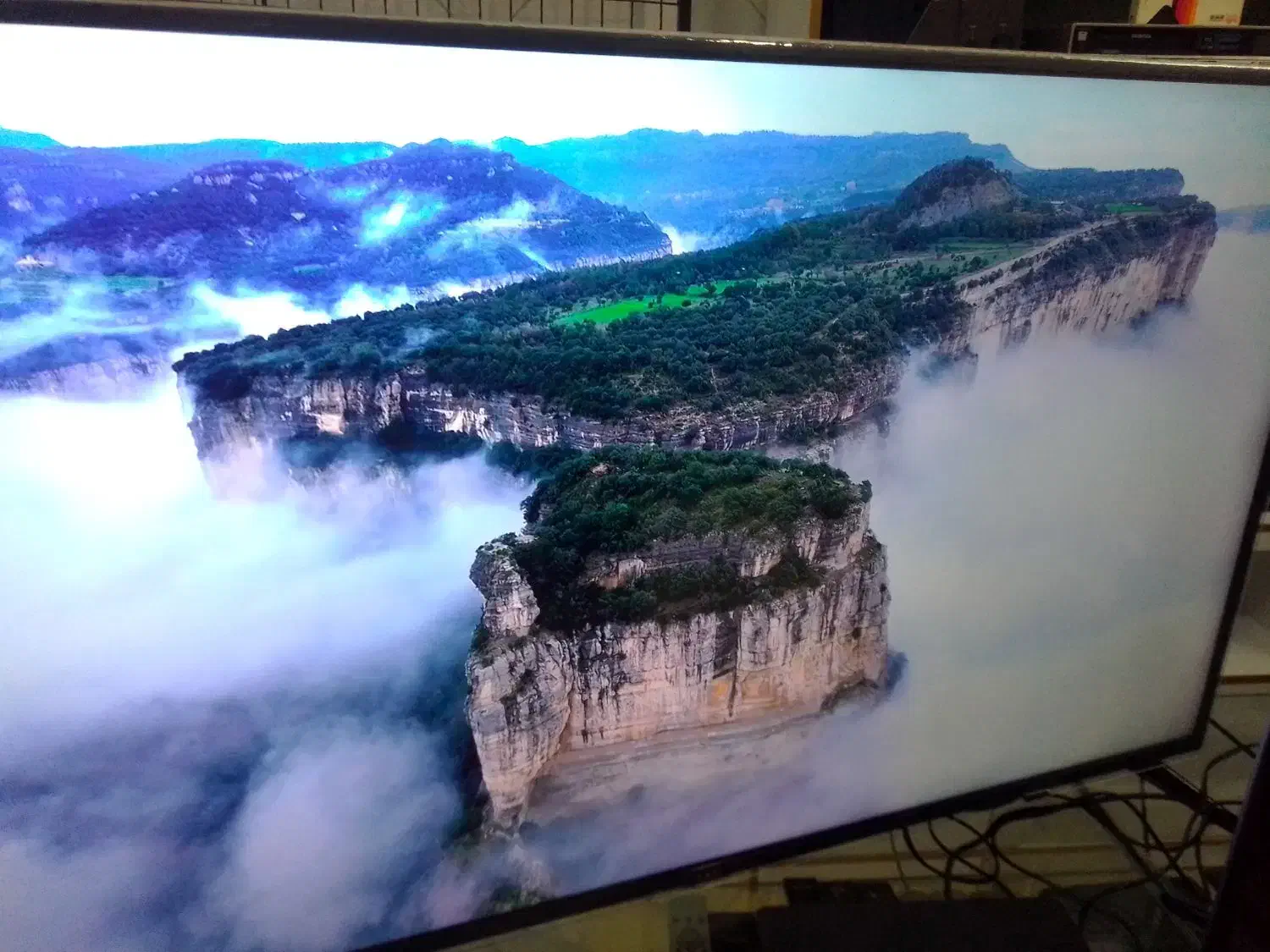 ال ای دی ۵۰ سام اسمارت|تلویزیون و پروژکتور|اسلام‌شهر, شهرک احمدیه|دیوار