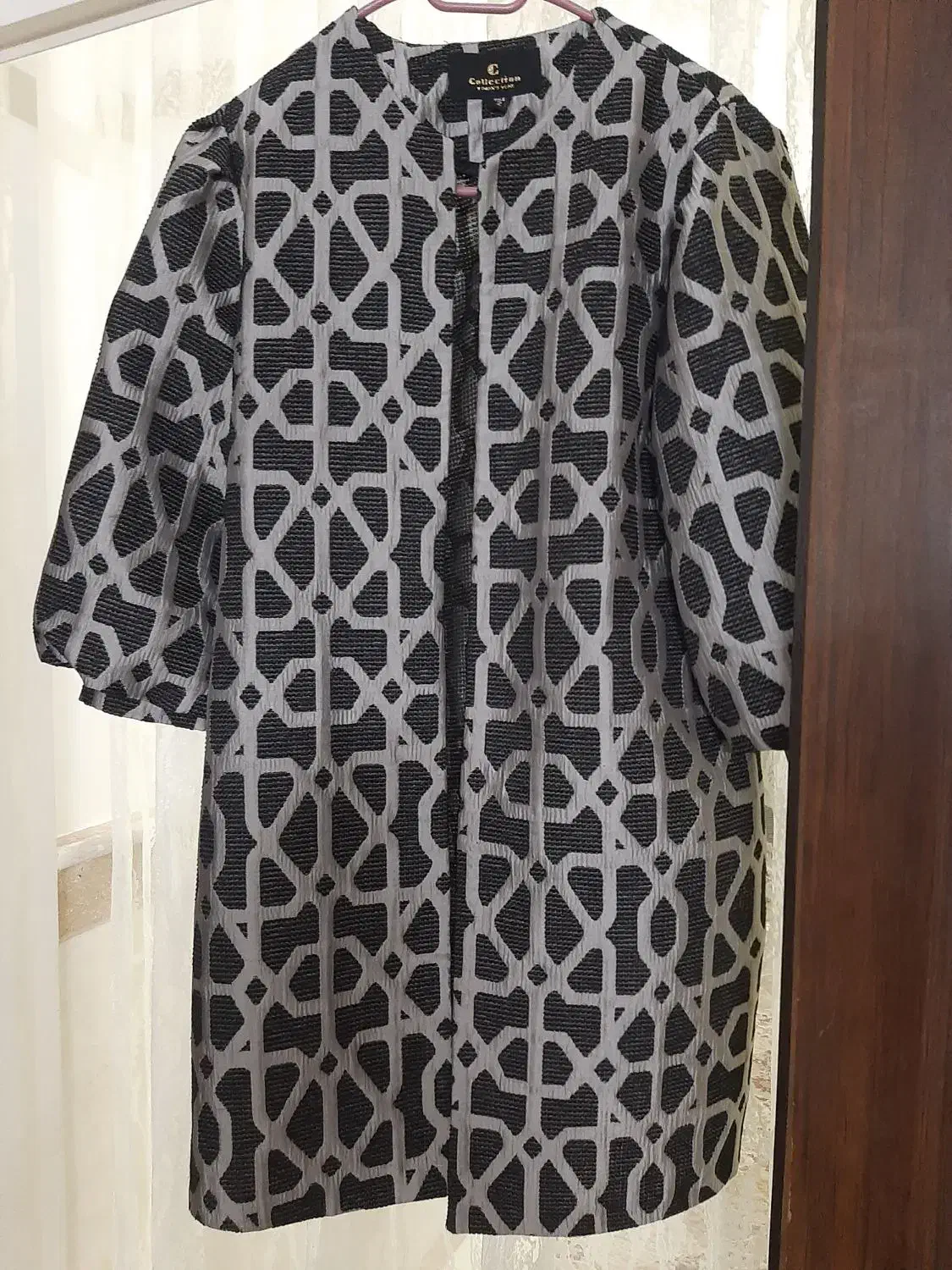 مانتو مجلسی|لباس|سلماس, |دیوار