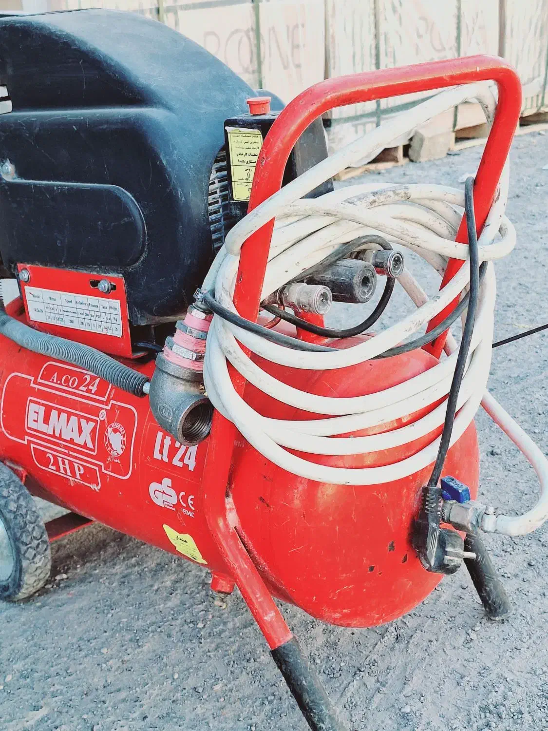 پمپ باد 24لیتری المکث|ابزارآلات|قروه, |دیوار