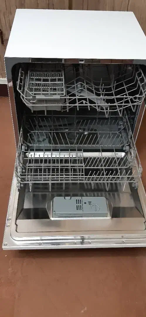 ظرفشویی زیرووات ۸ نفره ایتالیا مناسب جهیزیه|ماشین ظرفشویی|کرمان, |دیوار