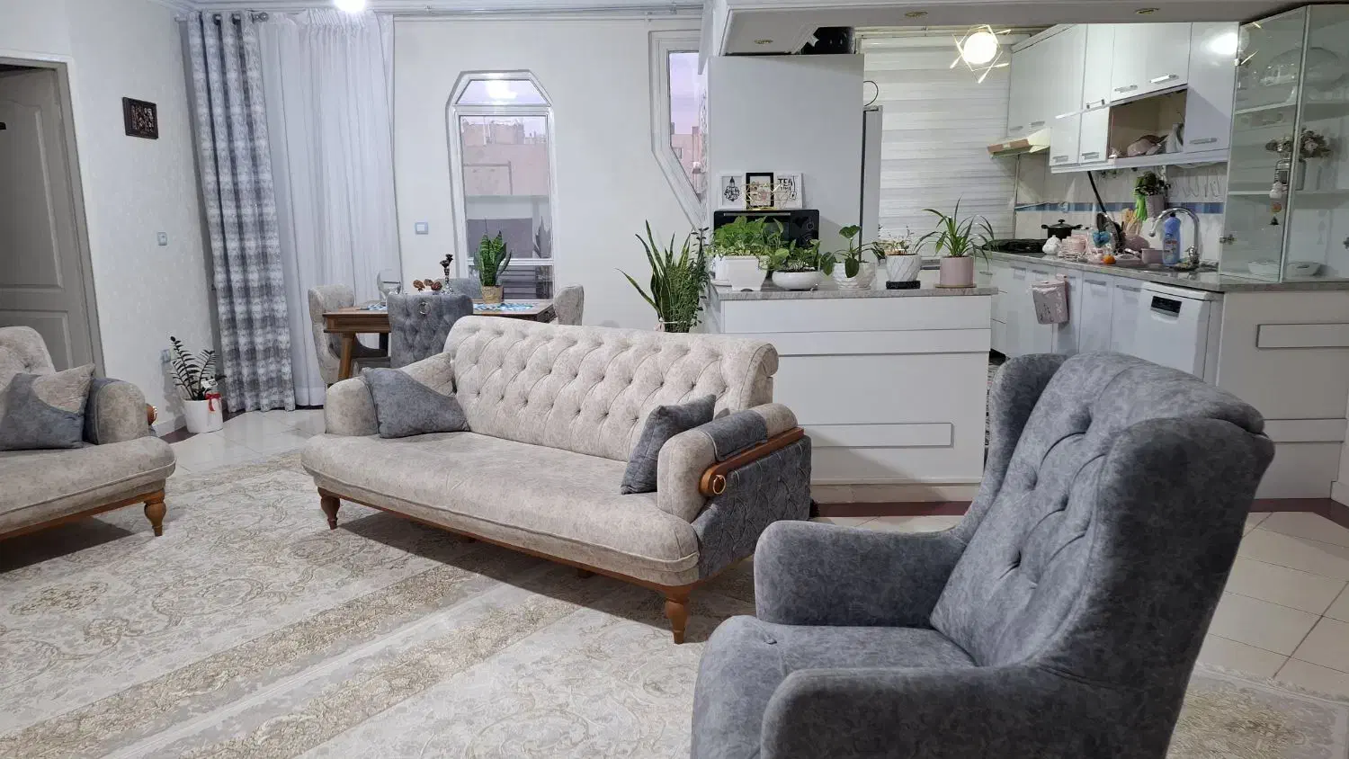 فروش واحد در مینودر|فروش آپارتمان|قزوین, |دیوار