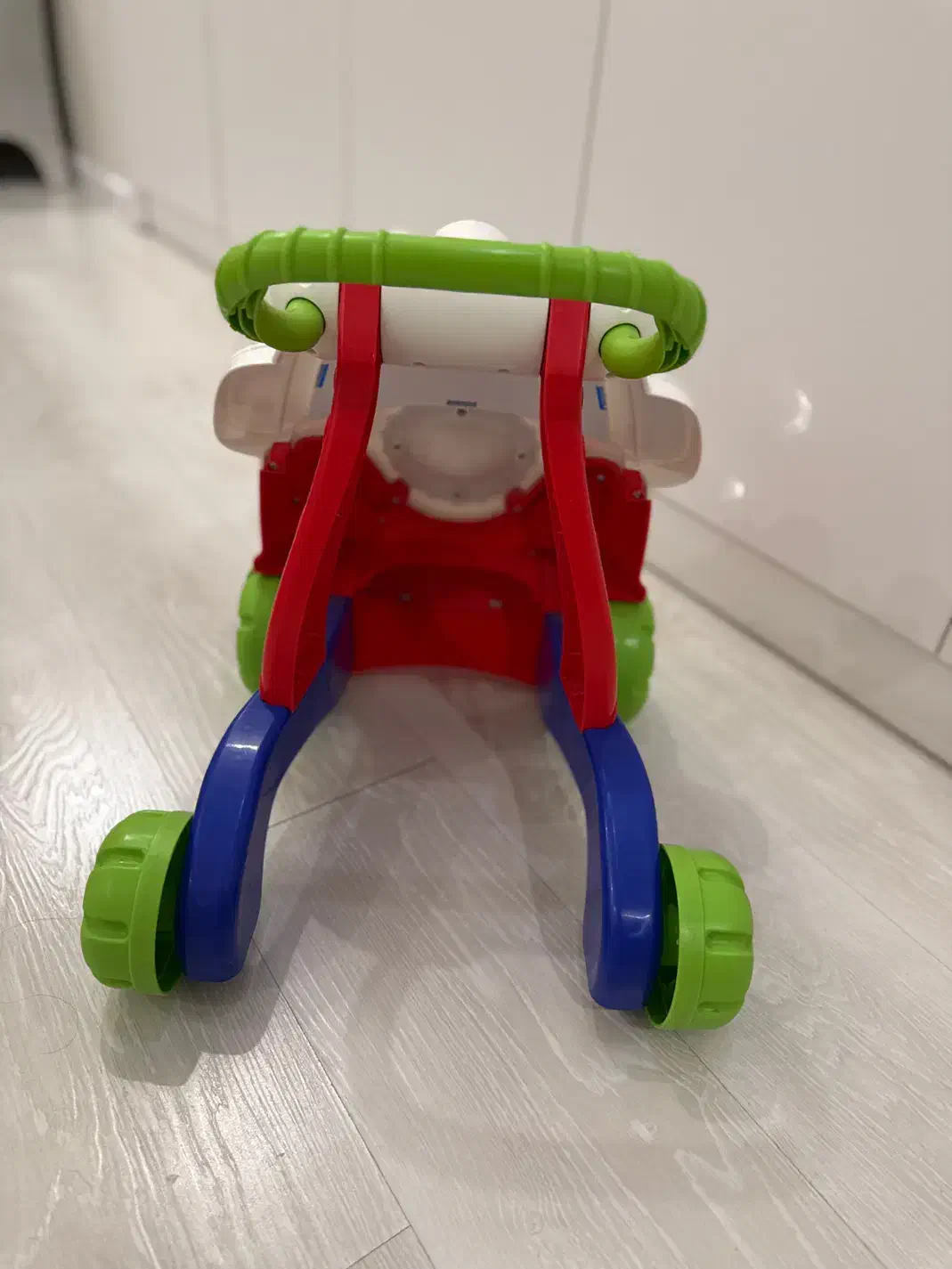 واکر کودک|اسباب و اثاث بچه|تهران, نیاوران|دیوار