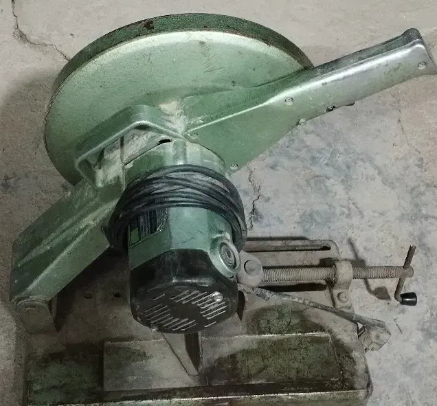 پروفیل بر ژاپنی.|ماشین‌آلات صنعتی|کاشان, فاز ۲ ناجی آباد|دیوار