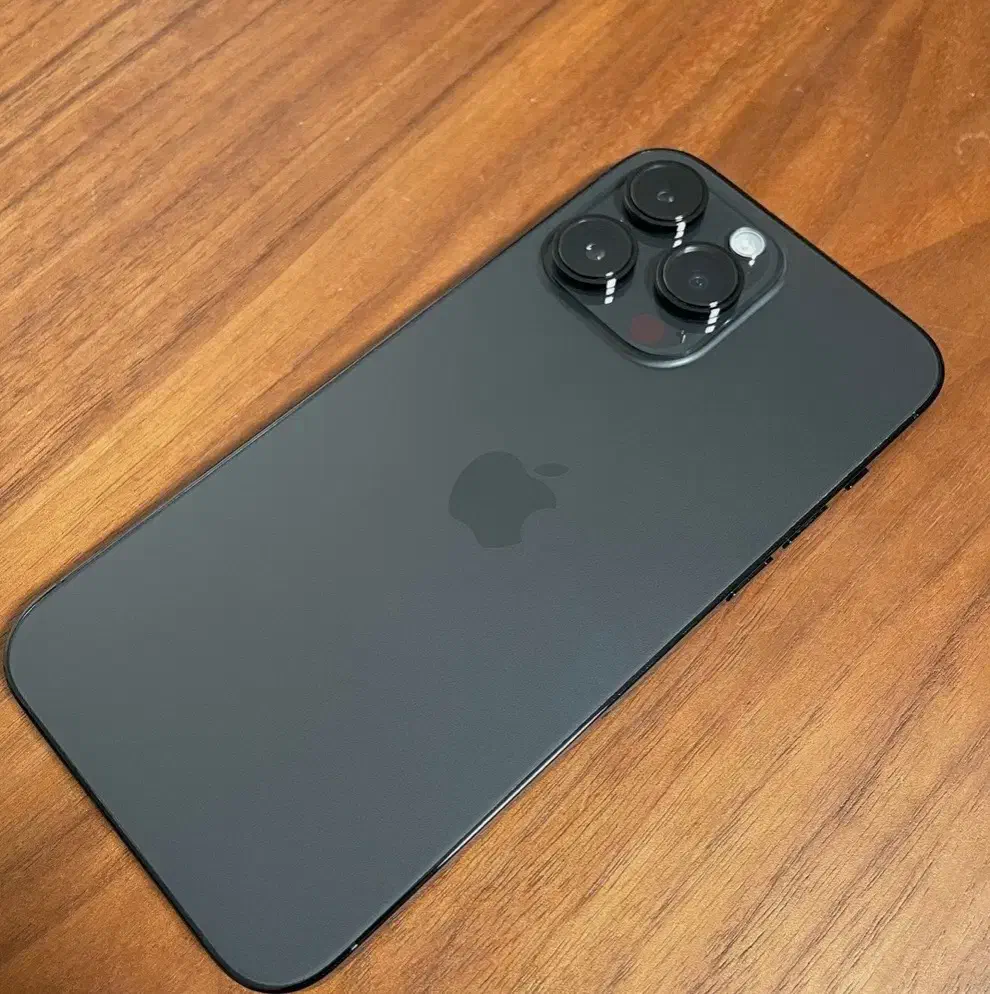 ایفون۱۴پرومکس|موبایل|فولادشهر, مسکن مهر فولادشهر|دیوار