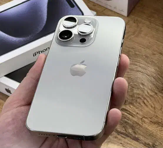 ایفون 256. Iphone 15 pro|موبایل|سمنان, |دیوار