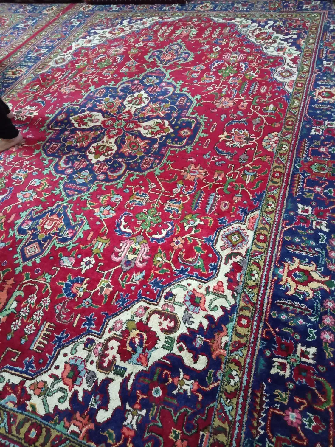 فرش دست باف|فرش|برازجان, |دیوار