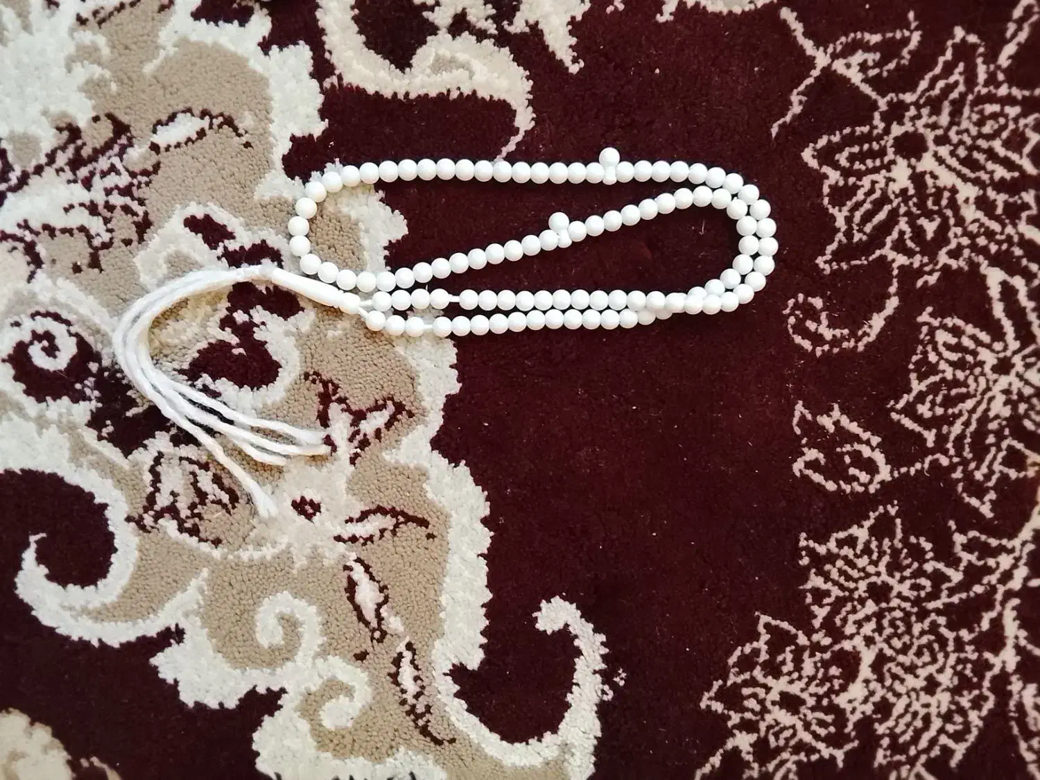 تسبیح|بدلیجات|شیراز, لاله|دیوار