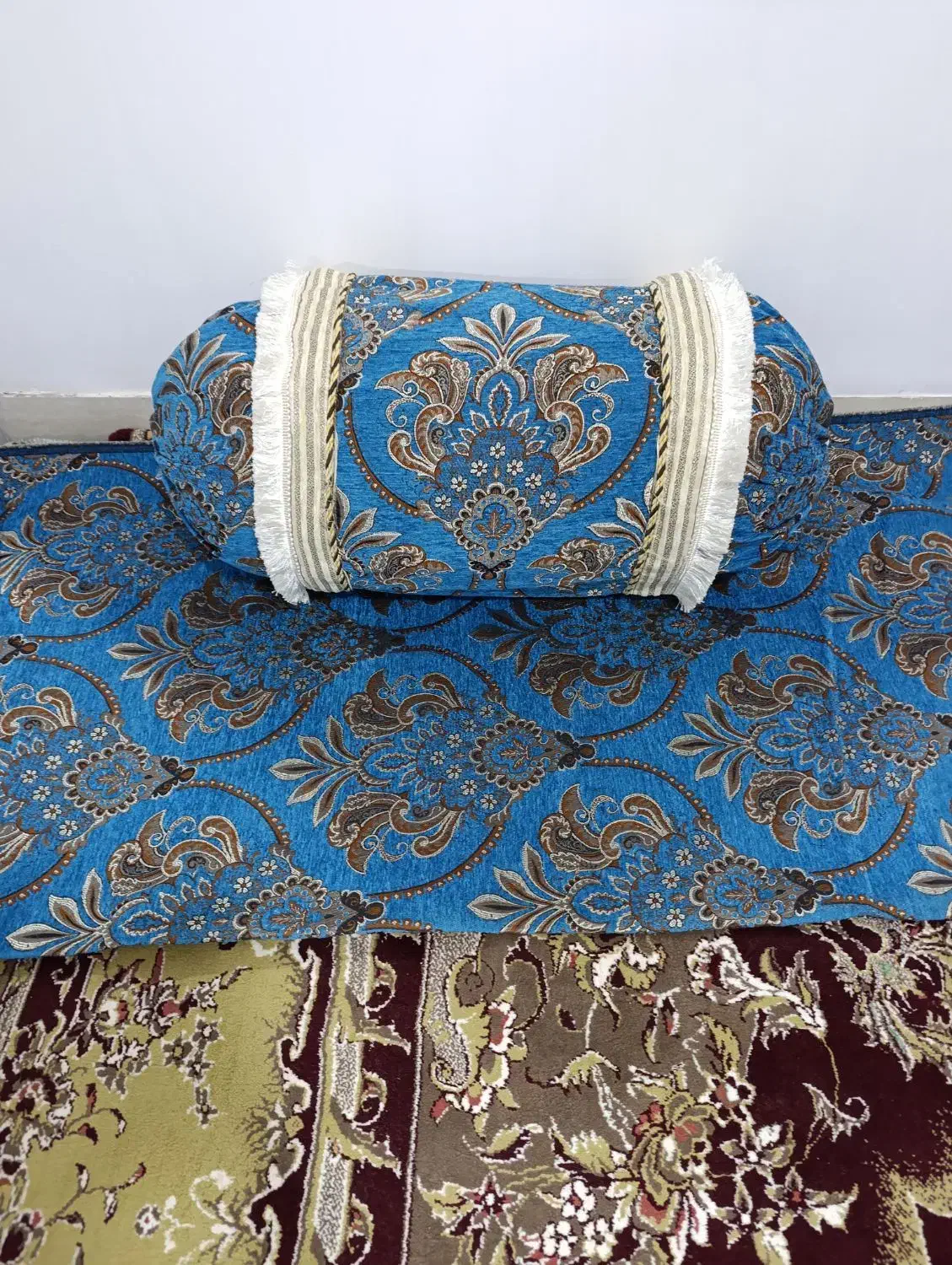 فروش روبالشی و روییه کناره|رختخواب، بالش، پتو|لردگان, |دیوار