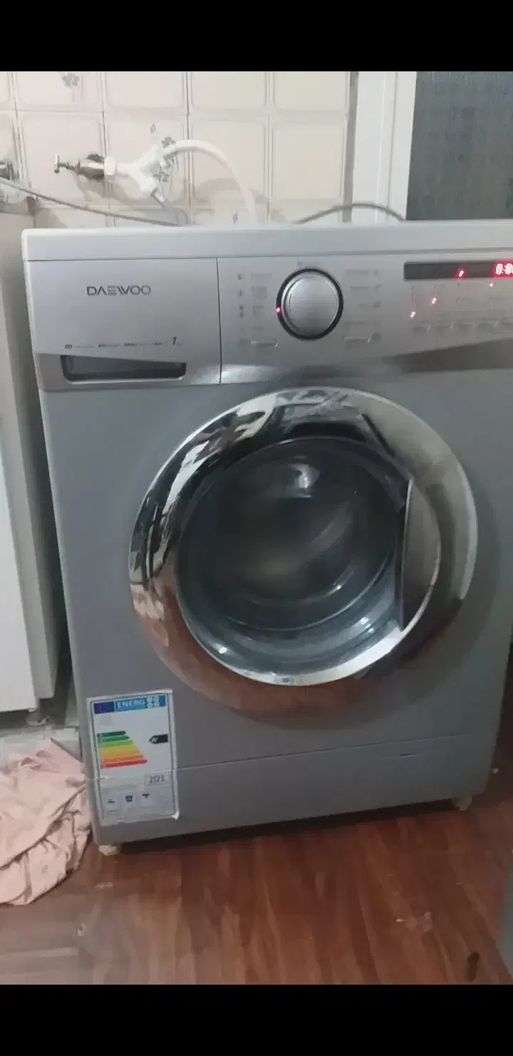 سرویس و تعمیرماشین لباسشویی ال‌جی سام و... در منزل|خدمات پیشه و مهارت|اصفهان, عسگریه|دیوار