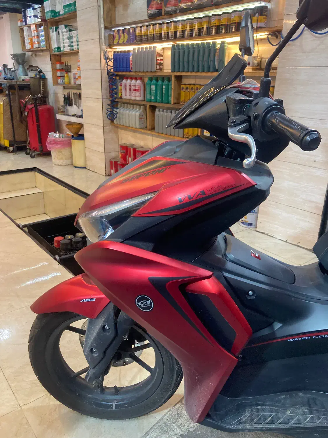 موتورسیکلت|موتورسیکلت|رشت, کوی بیانی|دیوار