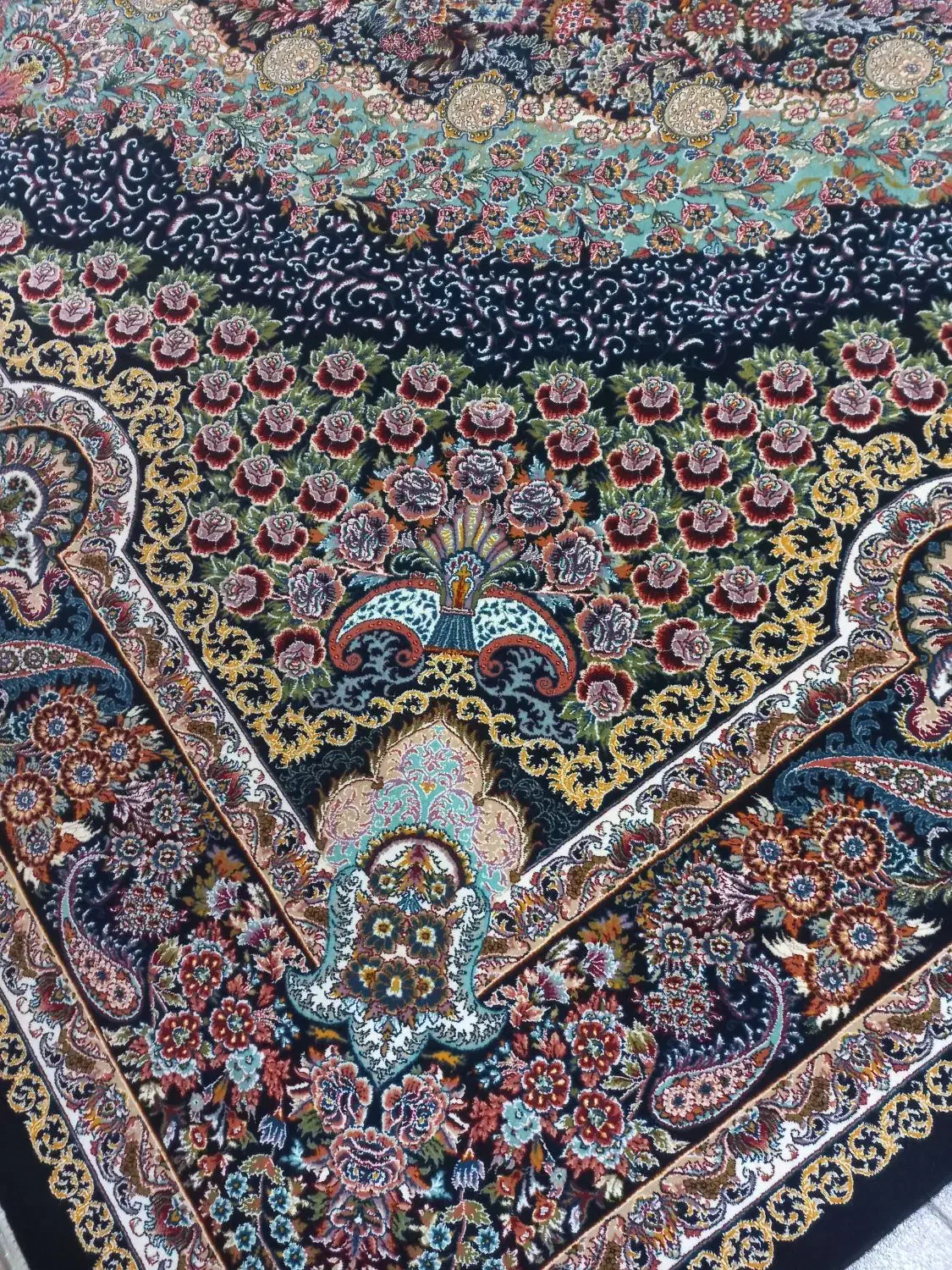 فرش عروسکی و ۹متری ست|فرش|بندرعباس, |دیوار