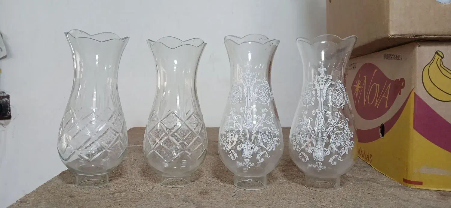 تعداد ۴ عدد لاله لوستر شاه عباسی|لوستر و چراغ آویز|مشهد, گلشور|دیوار