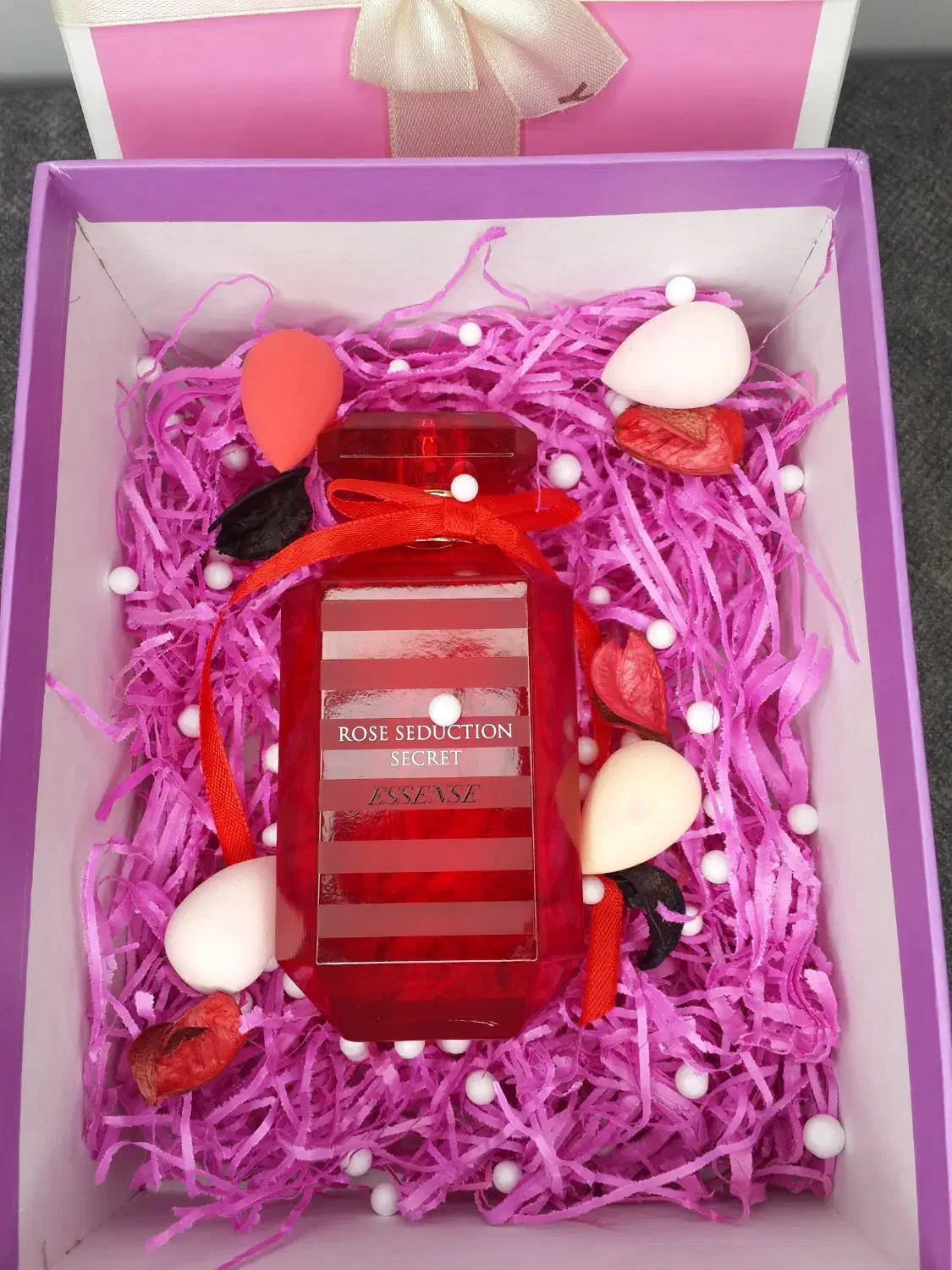 هدیه روز مادر|آرایشی، بهداشتی، درمانی|گناباد, |دیوار