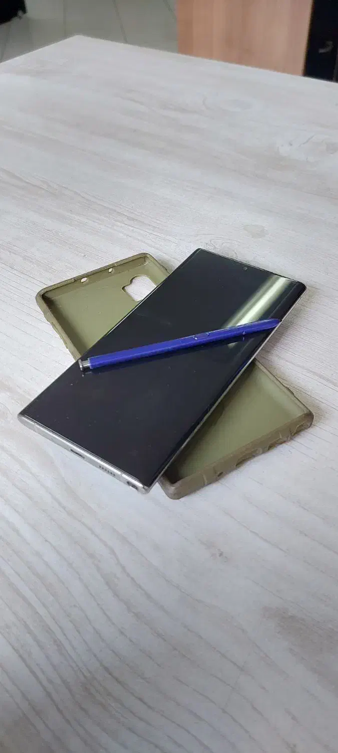 Note 10 plus سامسونگ|موبایل|تهران, آرژانتین|دیوار