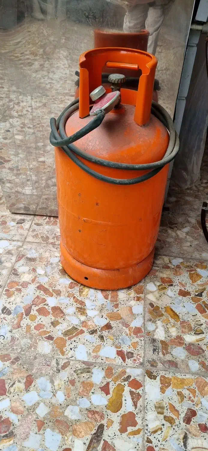 کپسول گاز و رگلاتور|اجاق گاز و لوازم برقی پخت‌وپز|رشت, جهاد|دیوار