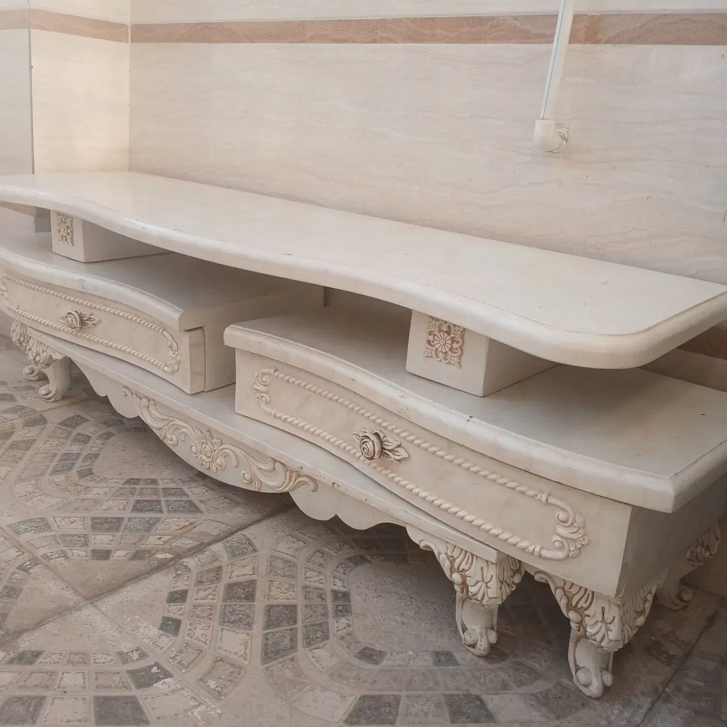 میز تلویزیون|میز تلویزیون|قرچک, میرزائی شمالی|دیوار