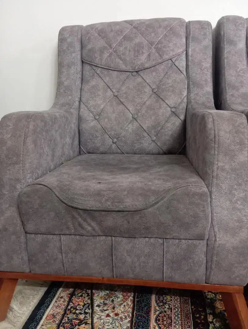 یه دست مبل 9نفره سالم و تمیز|مبلمان خانگی و میز عسلی|بروجرد, |دیوار