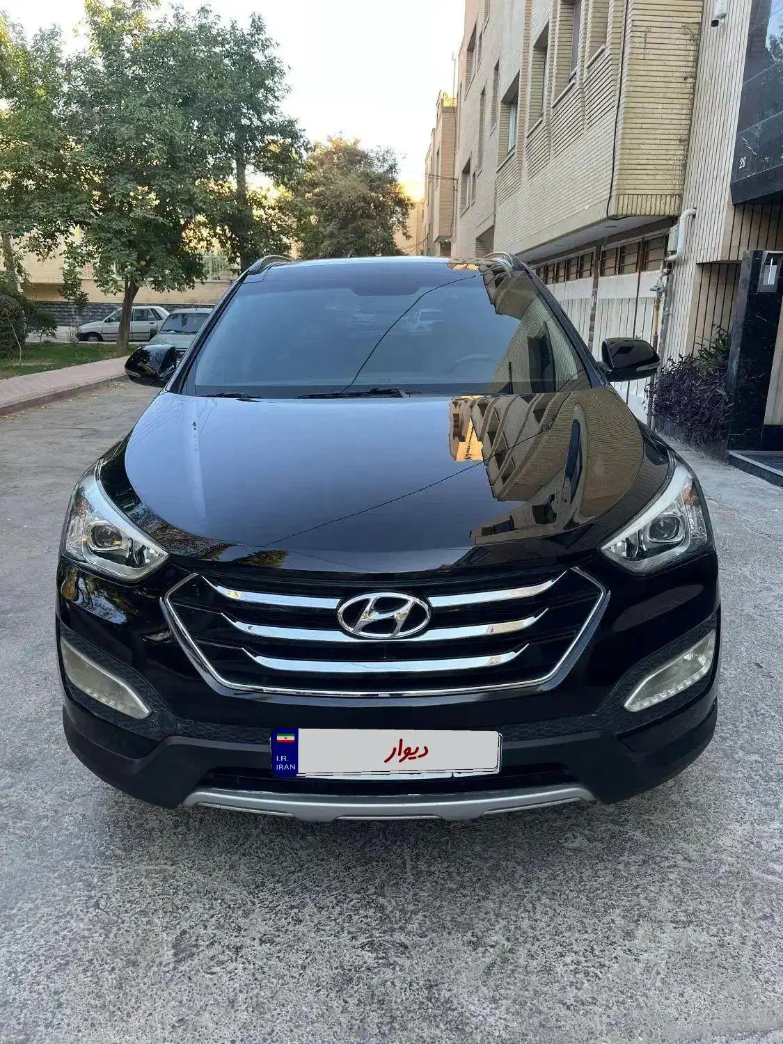 هیوندای سانتافه مدل2015دو دیفرانسیل بدون رنگ خانگی|خودرو سواری و وانت|اصفهان, بهاران|دیوار