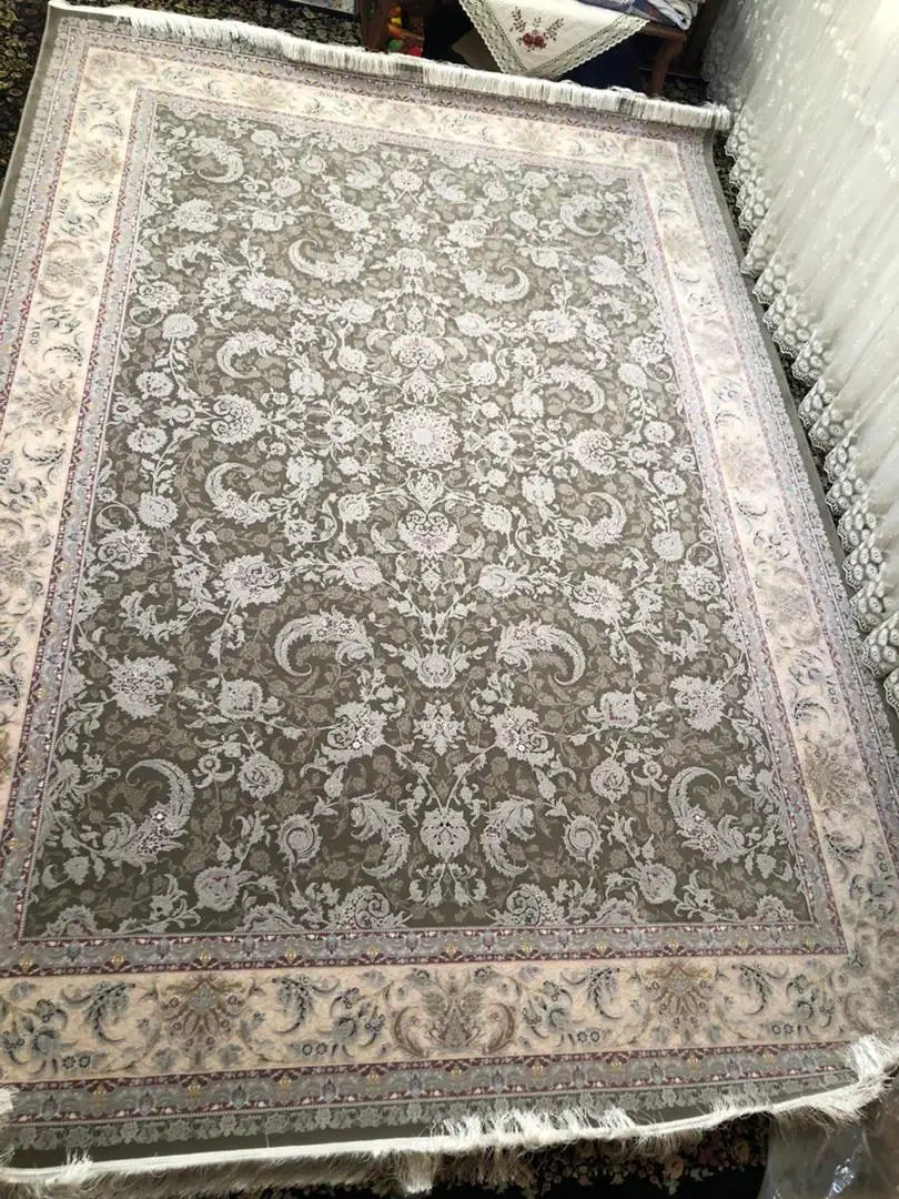 فرش۹متری پا نخورده نو گل برجسته۱۲۰۰ شانه|فرش|شاهرود, |دیوار