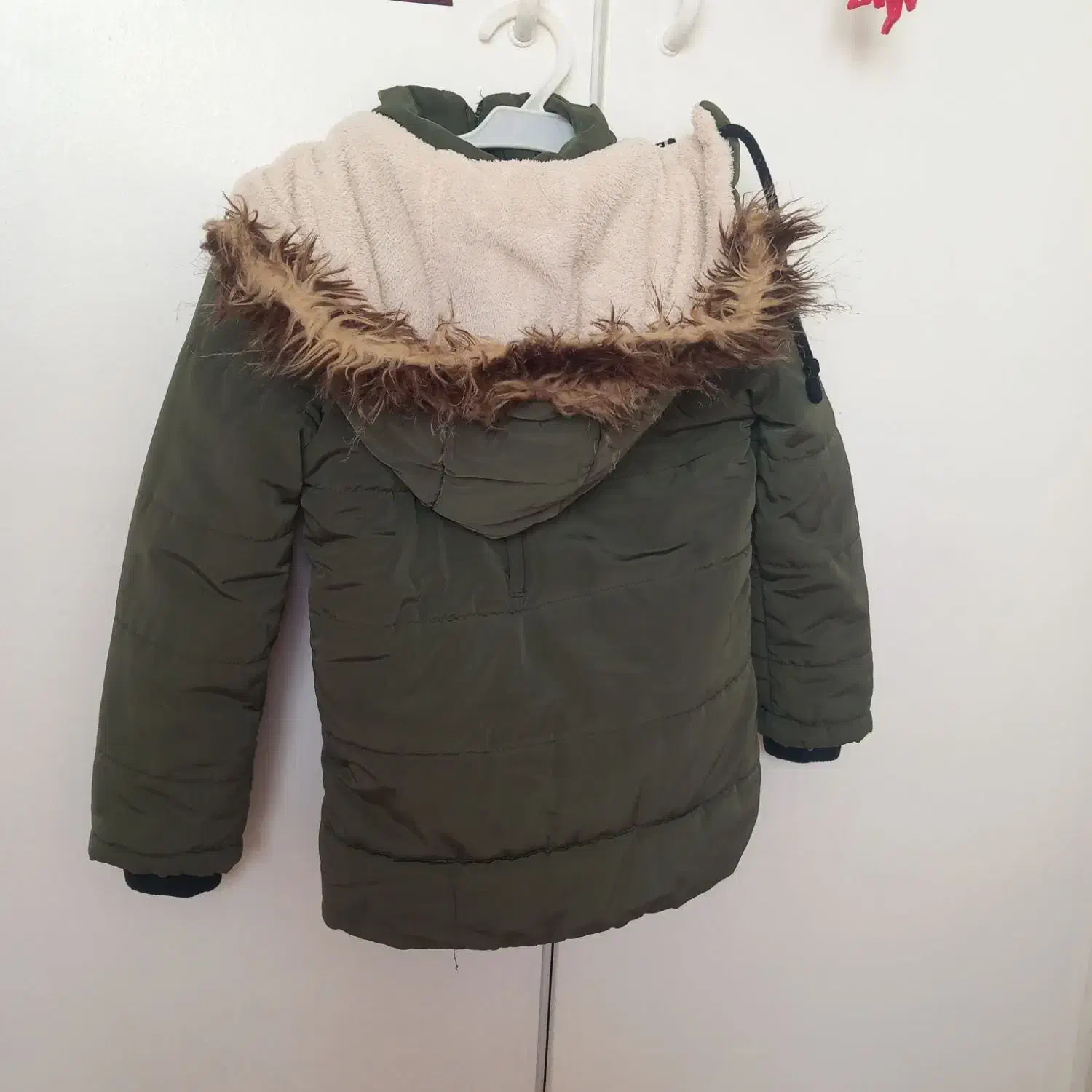 فروشی|لباس|پاکدشت, پاکدشت (مامازند)|دیوار