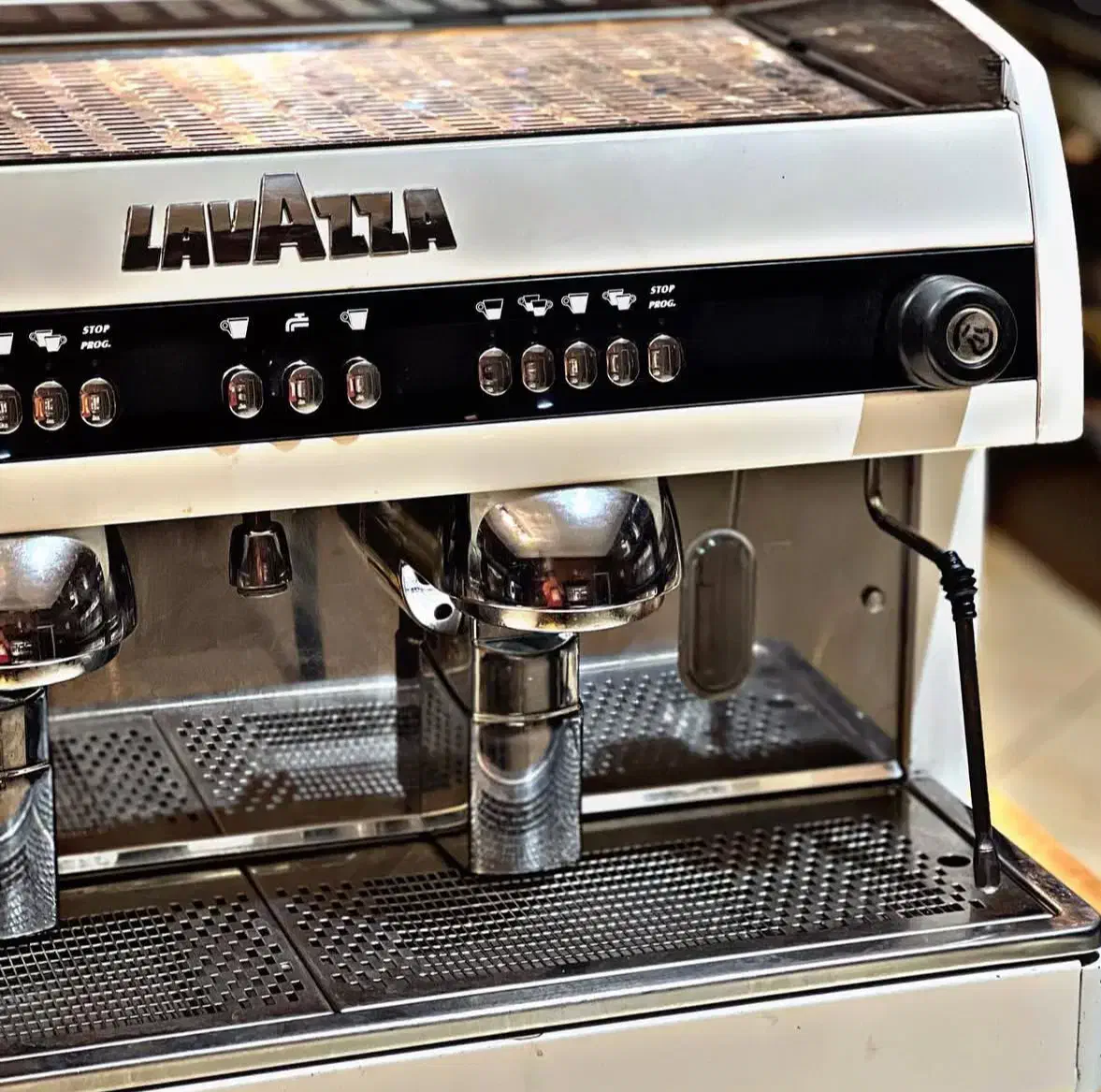 قهوه ساز و اسپرسوساز صنعتی وگا اسفرا ایتالیایی|کافیشاپ و رستوران|قم, زاد|دیوار