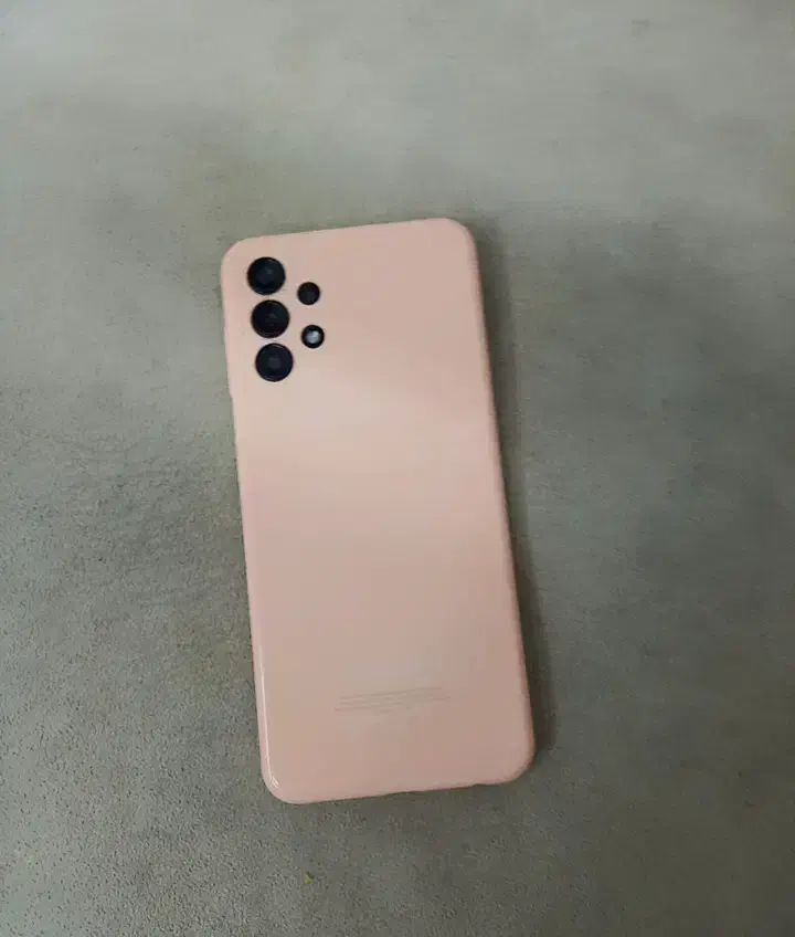 سامسونگ A13 ویتنام ۱۲۸ بهمراه شارژر اصل بشرط سلامت|موبایل|تهران, علی‌آباد|دیوار