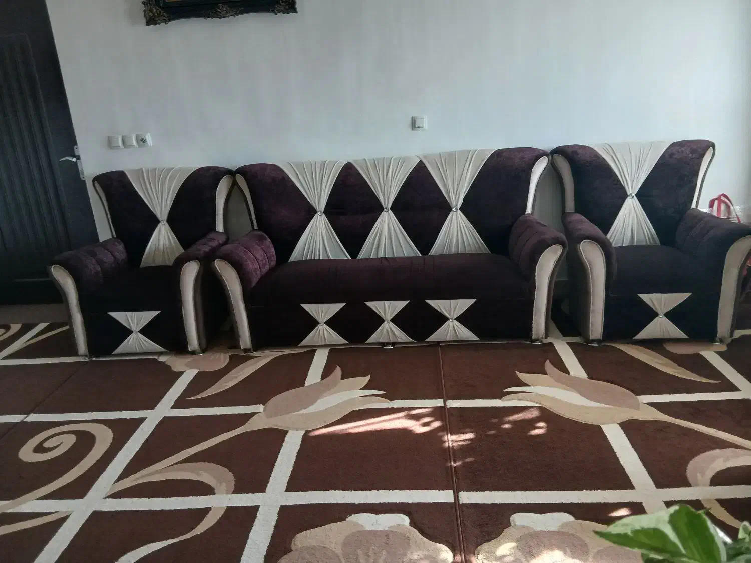 مبل .پرده|مبلمان خانگی و میز عسلی|تولم شهر, |دیوار